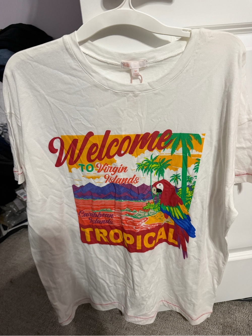 Gianni Bini White Tropical Parrot Graphic Tee with Multicolor Print